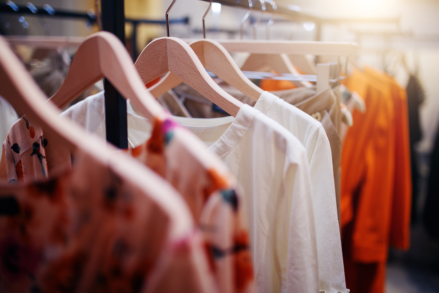 How to Start an Apparel Online Business